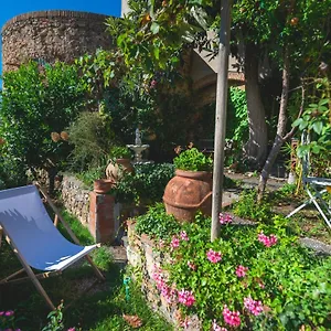 La Casa Nel Borgo 3* Bibbona